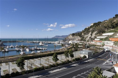 Foto 17 - Apartamento de 1 quarto em Ventimiglia com vistas do mar