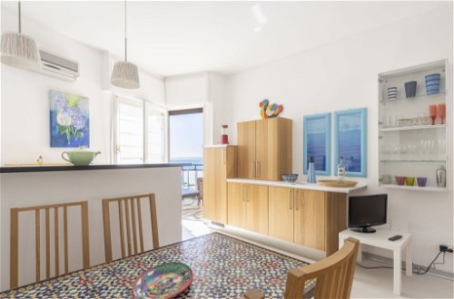 Foto 8 - Apartamento de 1 quarto em Ventimiglia com vistas do mar
