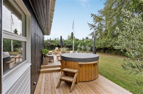 Photo 15 - 2 bedroom House in Hadsund with terrace and hot tub