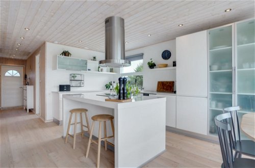 Foto 13 - Casa con 2 camere da letto a Hadsund con terrazza e vasca idromassaggio