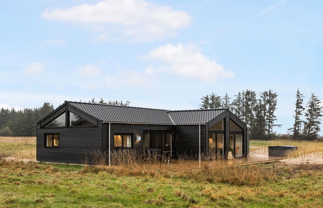 Casa de 5 quartos em Hjørring com terraço e sauna - Foto 1