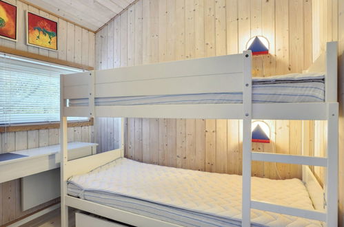 Photo 18 - Maison de 3 chambres à Stillinge Strand avec terrasse et sauna