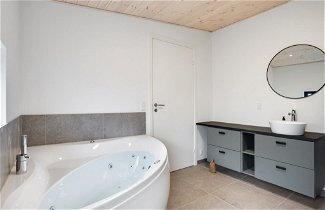 Photo 3 - Maison de 2 chambres à Allingåbro avec terrasse et sauna