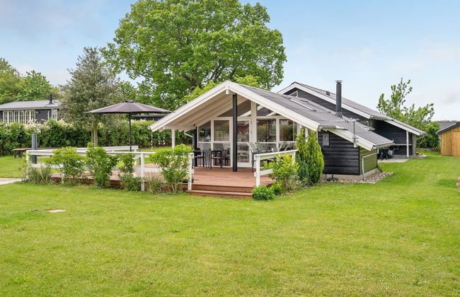 Casa de 4 quartos em Rudkøbing com terraço e sauna - Foto 1
