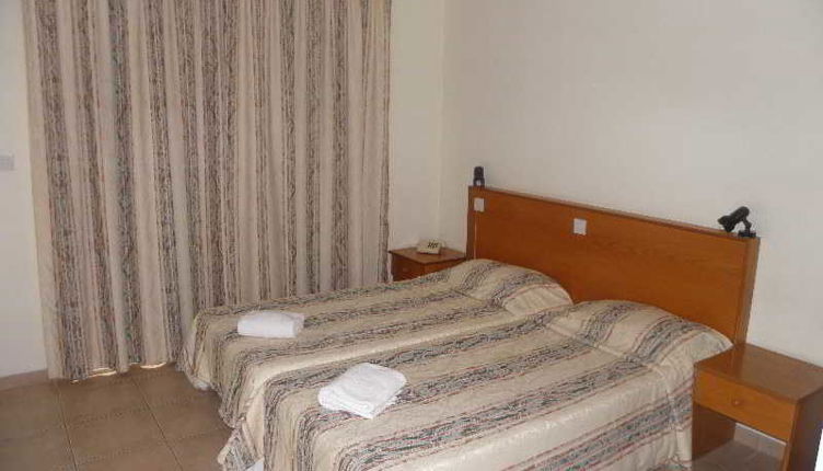 Photo 1 - Valana Hotel Apartments