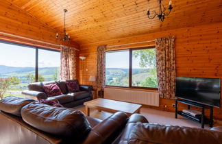 Foto 3 - Casa de 3 habitaciones en Inverness con jardín y vistas a la montaña