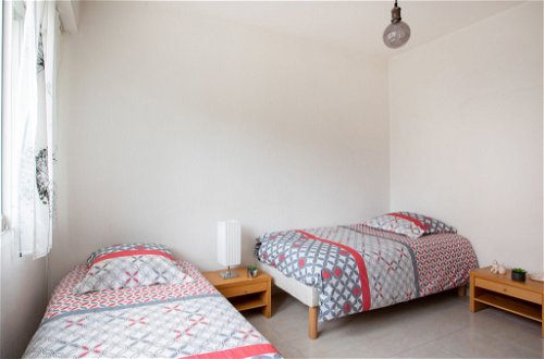 Foto 14 - Appartamento con 2 camere da letto a Cagnes-sur-Mer con terrazza e vista mare