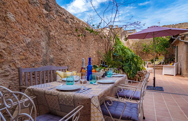 Haus mit 4 Schlafzimmern in Petra mit garten - Foto 2