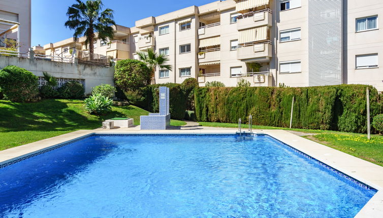 Foto 1 - Apartamento de 2 quartos em Torremolinos com piscina e jardim