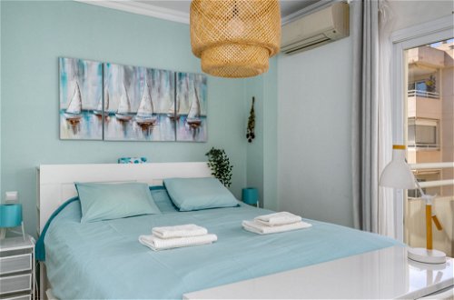 Foto 5 - Appartamento con 2 camere da letto a Torremolinos con piscina e vista mare
