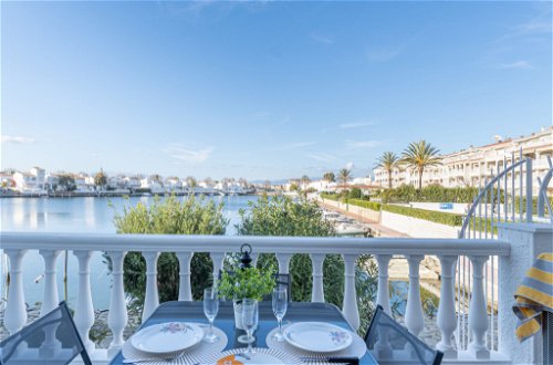 Foto 16 - Apartamento de 1 habitación en Castelló d'Empúries con terraza y vistas al mar