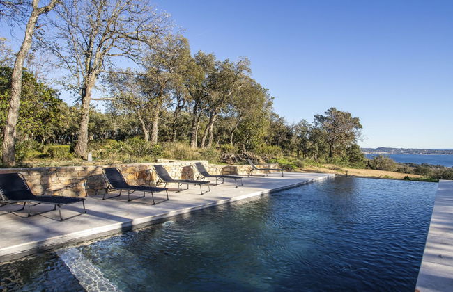 Casa de 4 quartos em Grimaud com piscina privada e jardim - Foto 16