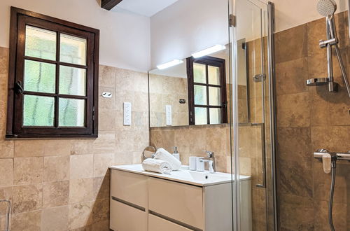 Foto 14 - Casa con 3 camere da letto a Grimaud con piscina privata e giardino