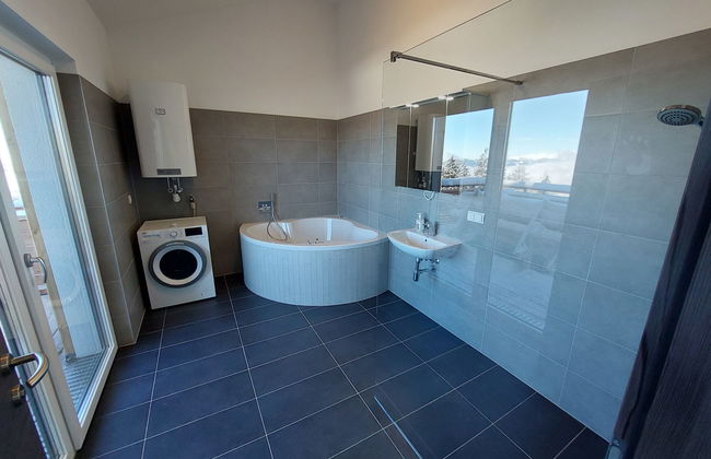 Casa de 4 quartos em Wolfsberg com terraço e banheira de hidromassagem - Foto 15