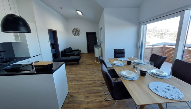 Casa de 4 quartos em Wolfsberg com terraço e banheira de hidromassagem - Foto 2