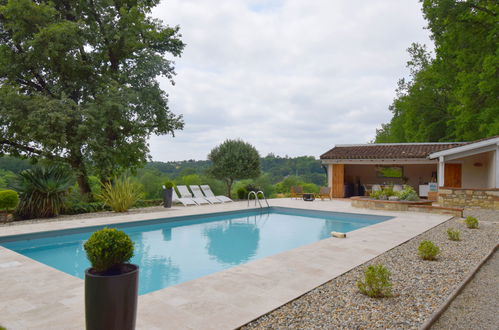 Foto 28 - Casa de 3 quartos em Saint-Caprais-de-Lerm com piscina privada e terraço