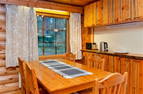 Foto 6 - Casa de 3 quartos em Pelkosenniemi com sauna e vista para a montanha