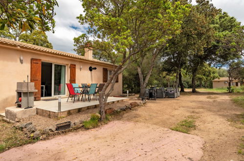 Foto 19 - Casa con 3 camere da letto a Porto-Vecchio con piscina e giardino