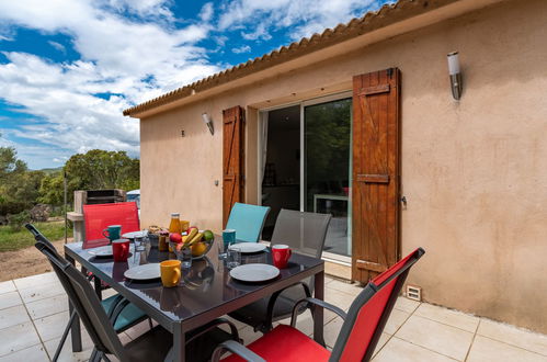 Foto 3 - Casa de 3 habitaciones en Porto-Vecchio con piscina y jardín