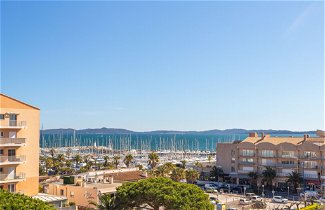 Photo 1 - 1 bedroom Apartment in Hyères with sea view