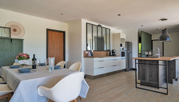 Casa de 4 quartos em Dausse com piscina privada e jardim - Foto 3