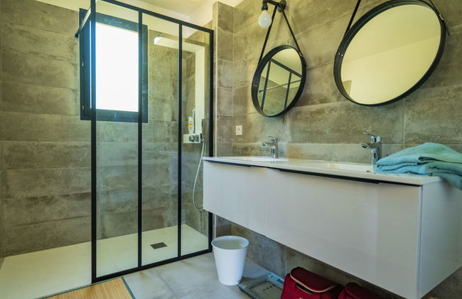 Casa de 4 quartos em Dausse com piscina privada e jardim - Foto 18