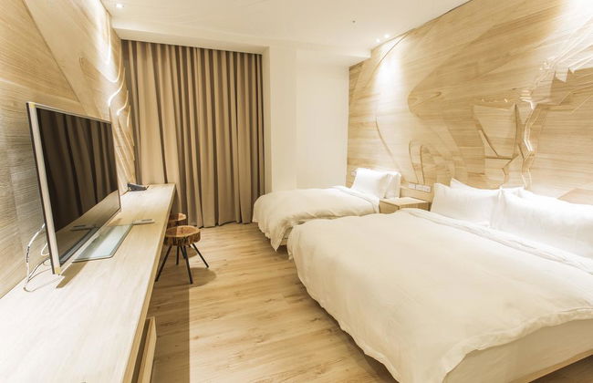 The Tree House - Photo 10