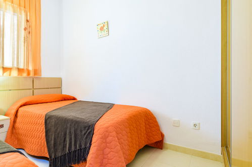 Foto 16 - Appartamento con 2 camere da letto a Oropesa del Mar con piscina e vista mare