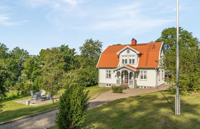Casa de 3 quartos em Lekeryd com jardim e terraço - Foto 1