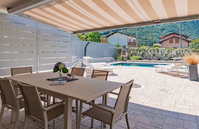 Casa de 4 quartos em Colico com piscina privada e jardim - Foto 3