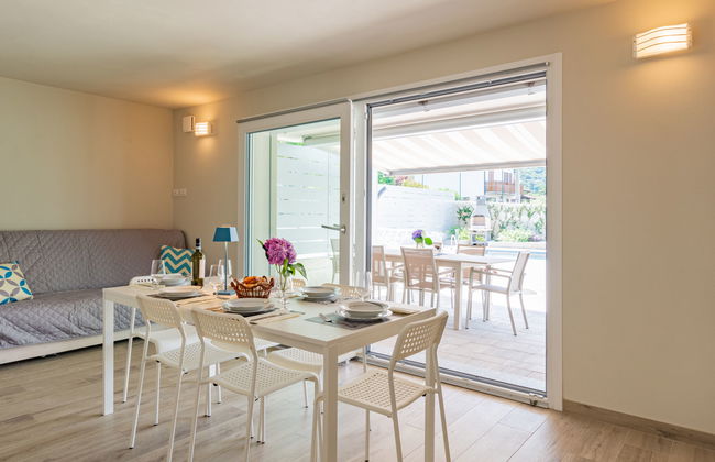 Casa de 4 quartos em Colico com piscina privada e jardim - Foto 6