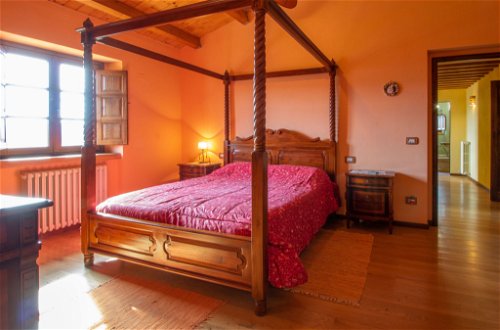 Foto 13 - Casa con 5 camere da letto a Umbertide