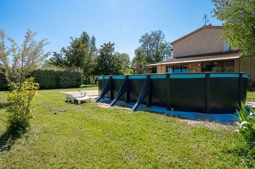 Photo 29 - Appartement de 3 chambres à La Crau avec piscine privée et vues à la mer