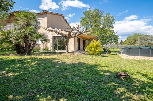 Foto 31 - Appartamento con 3 camere da letto a La Crau con piscina privata e vista mare