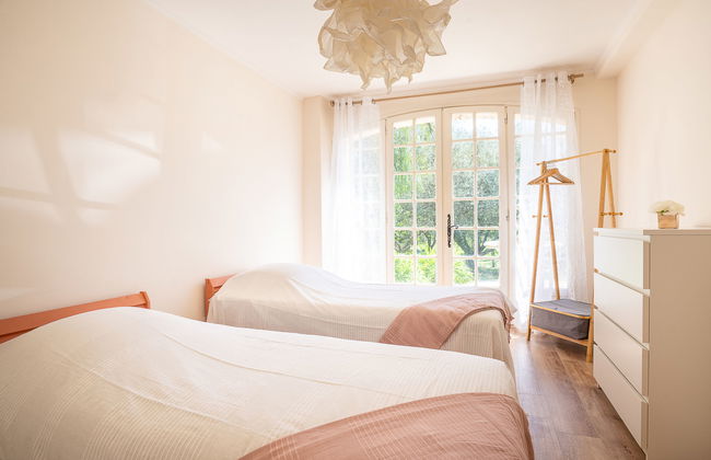 Apartamento de 4 quartos em La Crau com piscina privada e jardim - Foto 20