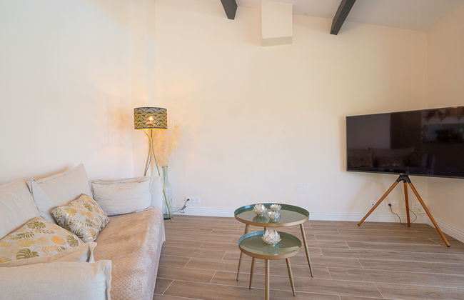Apartamento de 4 quartos em La Crau com piscina privada e jardim - Foto 7
