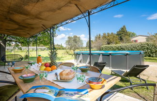 Photo 1 - Appartement de 3 chambres à La Crau avec piscine privée et vues à la mer