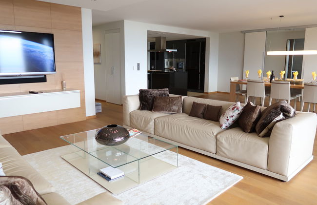 Apartamento de 5 quartos em Montreux com piscina e jardim - Foto 2