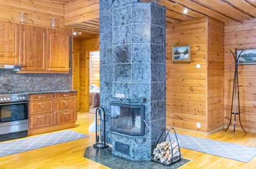 Foto 13 - Casa de 3 quartos em Kemijärvi com sauna e vista para a montanha