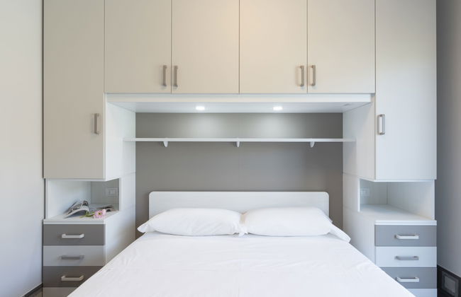Apartamento de 2 quartos em Imperia com piscina e jardim - Foto 16