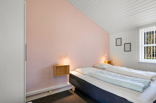 Foto 15 - Casa de 4 quartos em Klitmøller com terraço e sauna