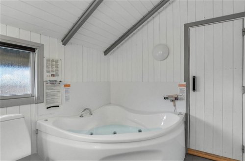 Photo 3 - 3 bedroom House in Hvide Sande with terrace and sauna
