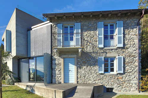 Photo 3 - Maison de 2 chambres à Cannero Riviera avec jardin et terrasse