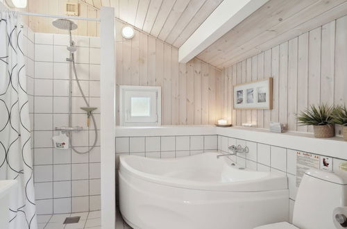 Foto 13 - Casa de 3 quartos em Løkken com terraço e sauna