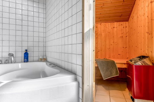 Foto 19 - Casa de 3 quartos em Løkken com terraço e sauna