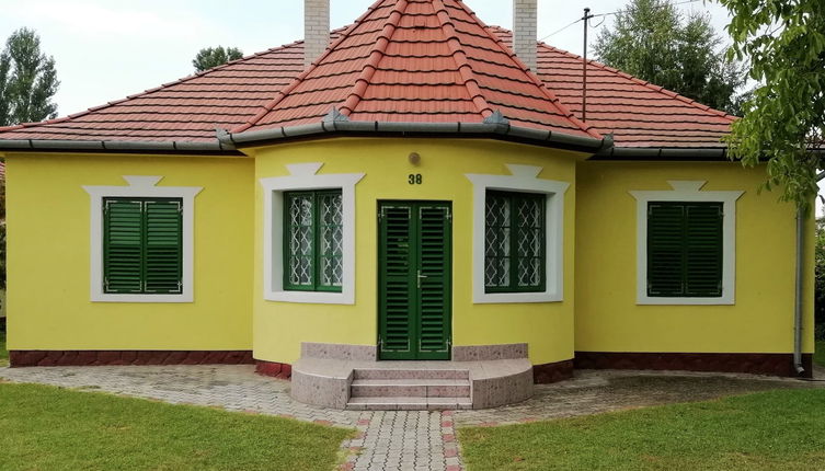 Photo 1 - 4 bedroom House in Balatonboglár with garden and mountain view