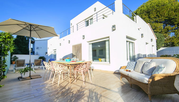 Foto 1 - Casa de 4 quartos em Calp com piscina privada e terraço