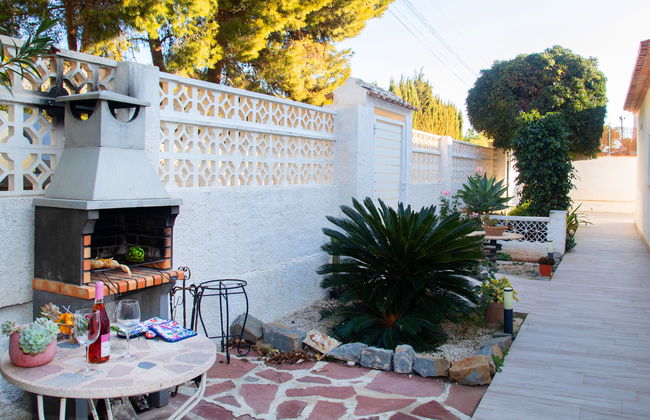 Casa de 5 quartos em Calp com piscina privada e jardim - Foto 28
