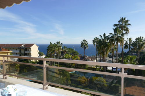 Photo 15 - Apartment in Sanremo with swimming pool and terrace