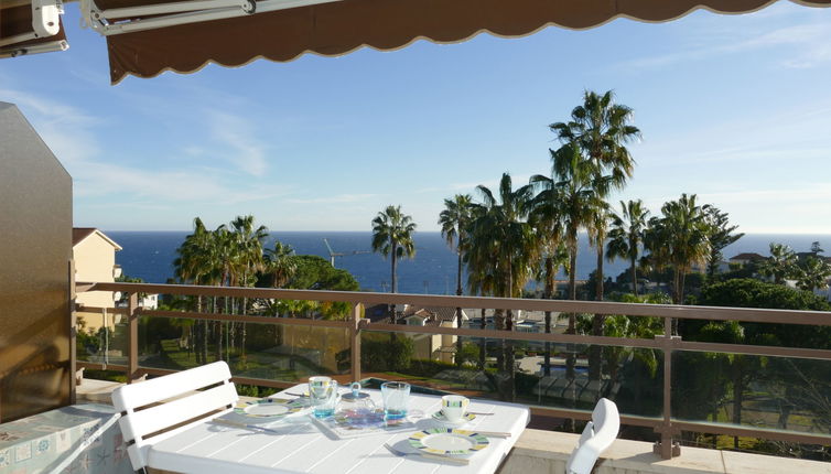 Photo 1 - Apartment in Sanremo with swimming pool and sea view